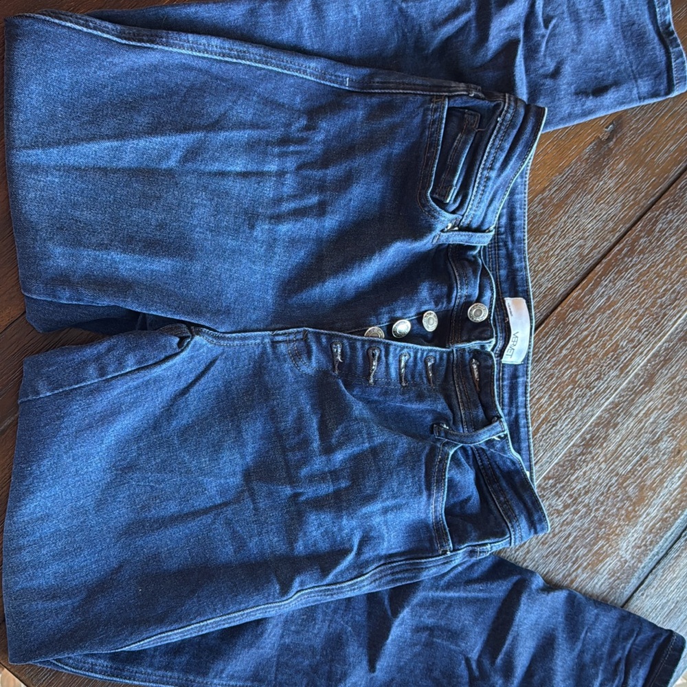 NWOT VERVET Skinny Jeans